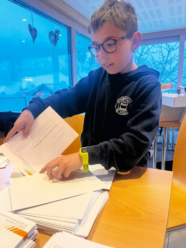 2dad9ec8-479c-47d4-9677-cc5d01585926